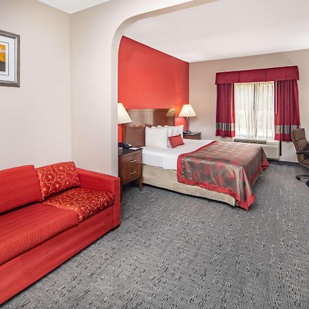 מלון Ramada By Wyndham Alpharetta Atlanta North מראה חיצוני תמונה