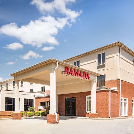 מלון Ramada By Wyndham Alpharetta Atlanta North מראה חיצוני תמונה