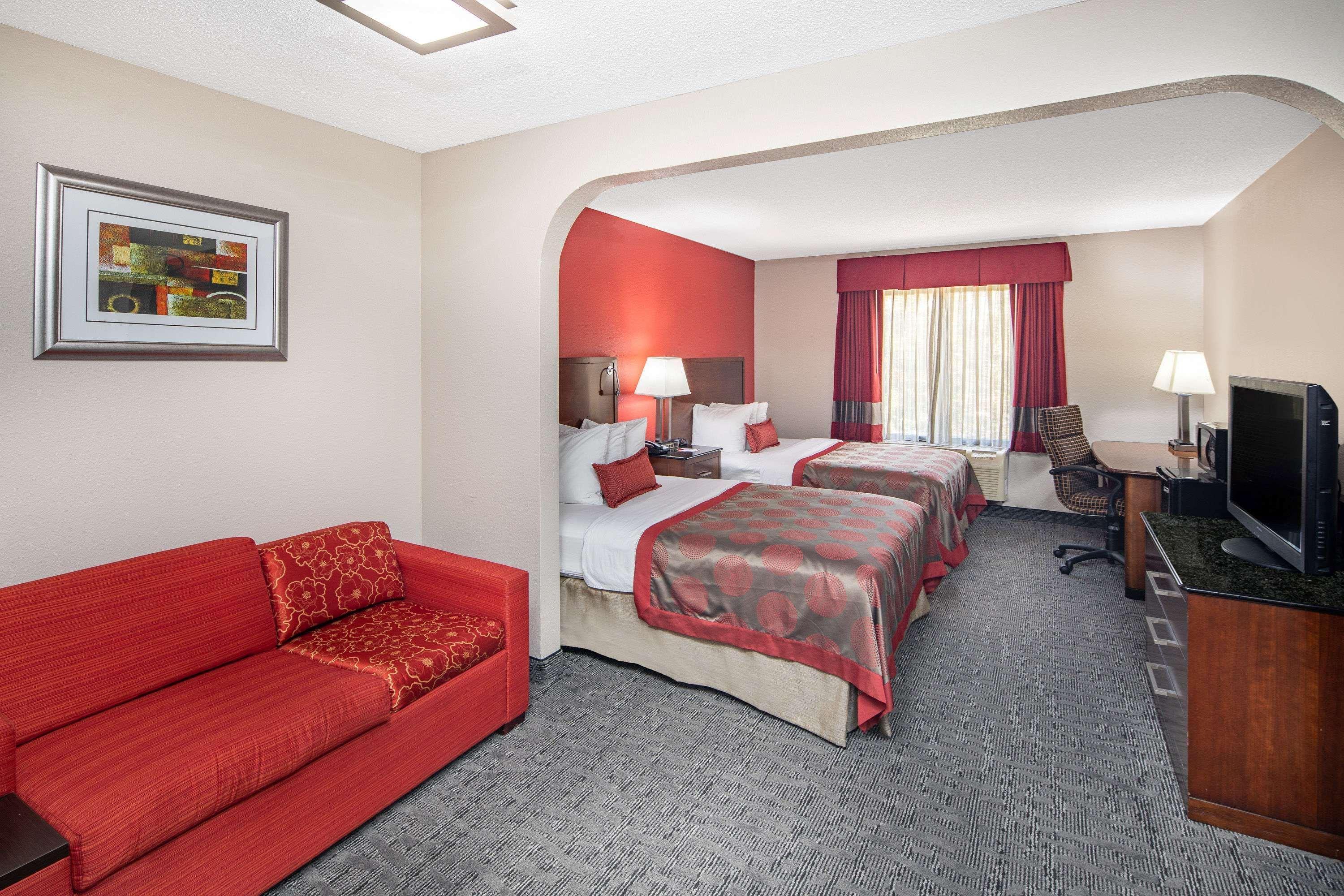מלון Ramada By Wyndham Alpharetta Atlanta North מראה חיצוני תמונה