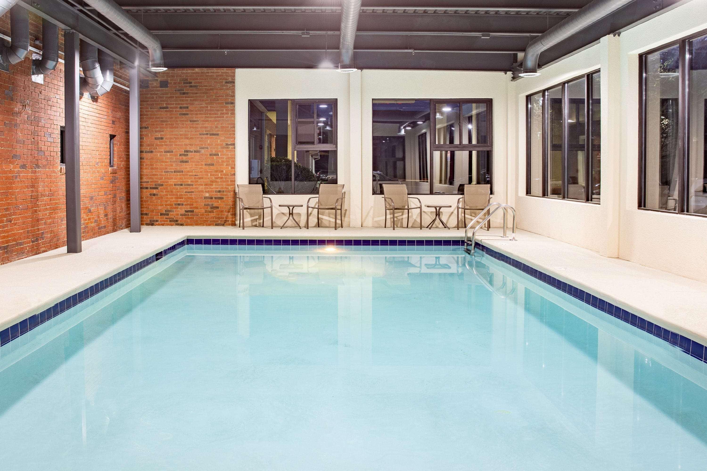 מלון Ramada By Wyndham Alpharetta Atlanta North מראה חיצוני תמונה