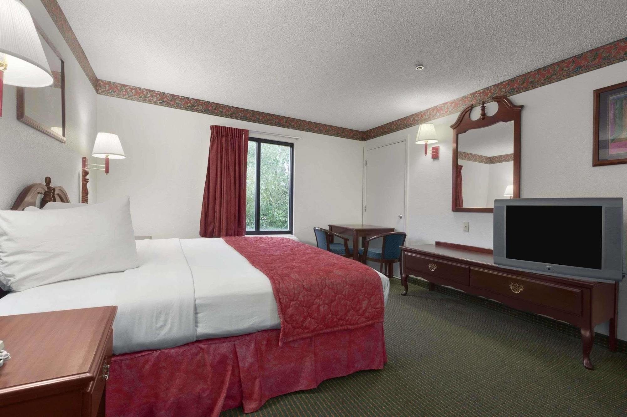 מלון Ramada By Wyndham Alpharetta Atlanta North מראה חיצוני תמונה